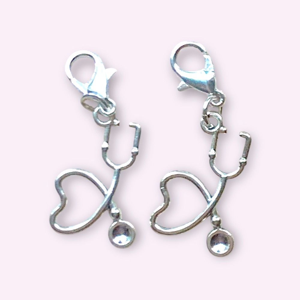 1 Medical Themed Silver Charm tor Keychains, Bags, & Bracelets Stethoscope - Picture 2 of 2